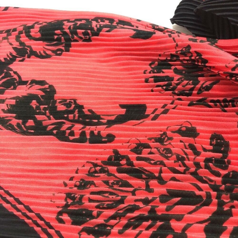 LOUIS VUITTON Floral stamp Giant Pleated Scarf silk Black - Picture 7 of 12
